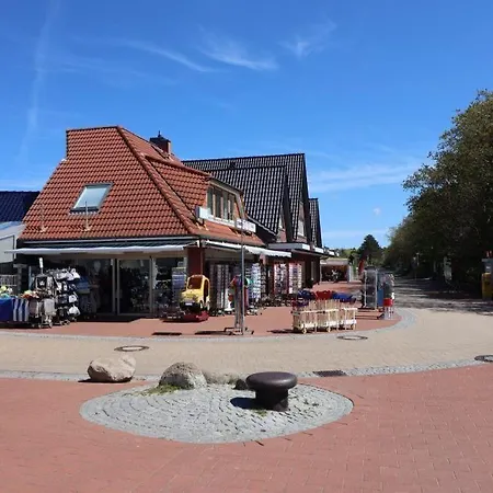 Haus-itjen-gelb-2 * Cuxhaven