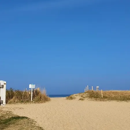 Haus-itjen-gelb-2 Apartamento *